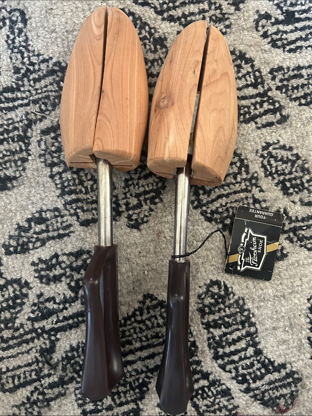 Florsheim Cedar Shoe Trees in Brown and Silver (Pair)